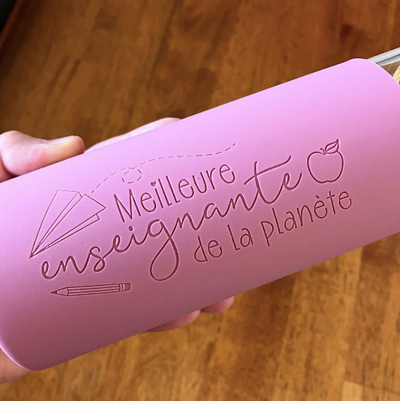 Cadeau pour enseignante - Bouteille en verre 20 0z. - Rose - Meilleure enseignante de la planète!